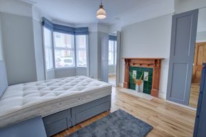 Photo 5- click for photo gallery